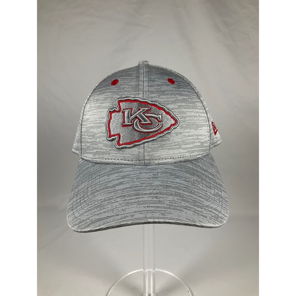 New Era 9FORTY Kansas City Chiefs Hat Mens Grey Red Space Dye Snapback Cap NFL